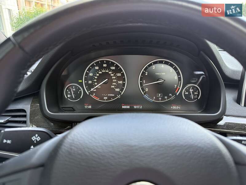 Позашляховик / Кросовер BMW X5 2017 в Києві
