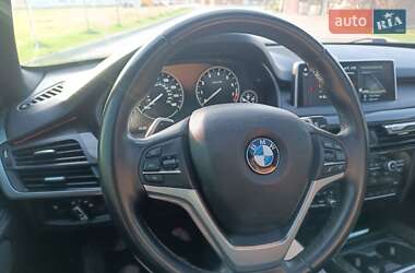 Позашляховик / Кросовер BMW X5 2017 в 