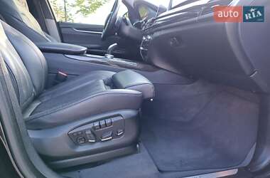Позашляховик / Кросовер BMW X5 2017 в 