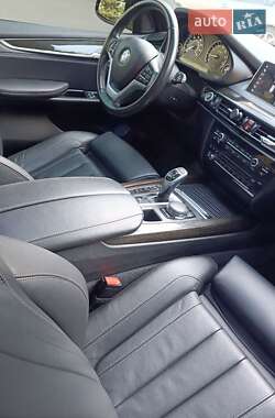 Позашляховик / Кросовер BMW X5 2017 в 