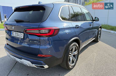 Внедорожник / Кроссовер BMW X5 2021 в 