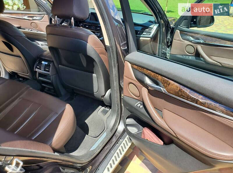 Позашляховик / Кросовер BMW X5 2016 в Дніпрі