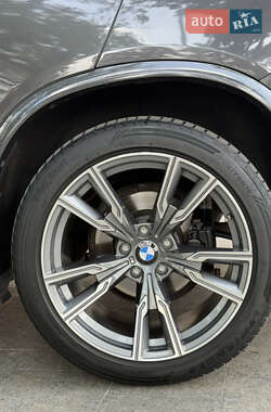 Внедорожник / Кроссовер BMW X5 2014 в 