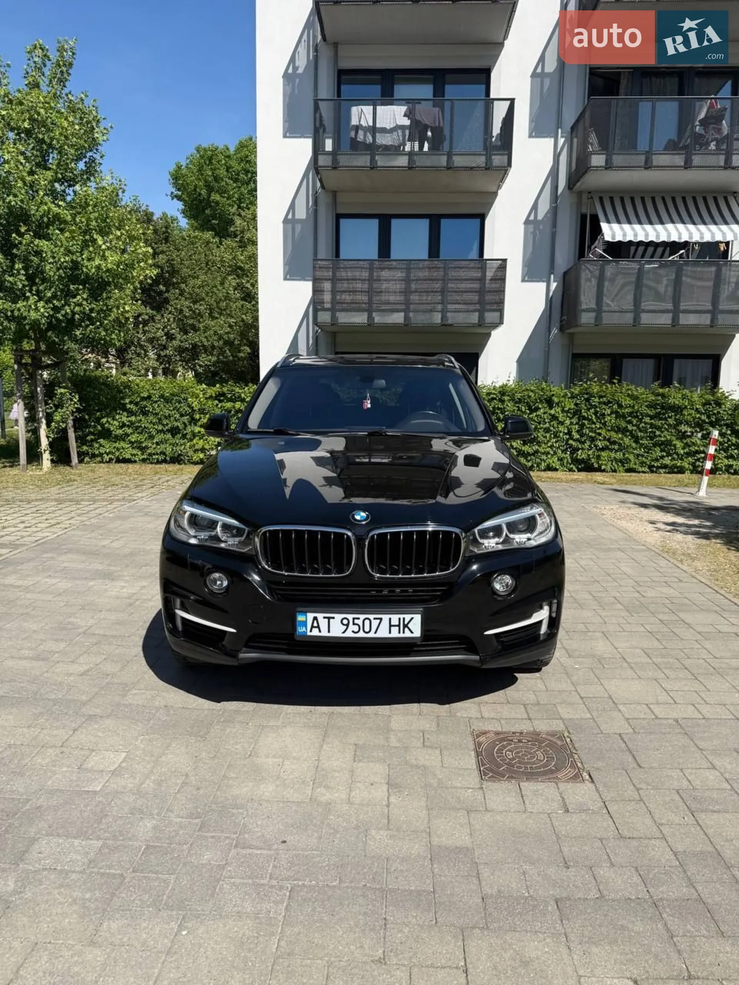 2016 BMW X5 - мініатюра 2