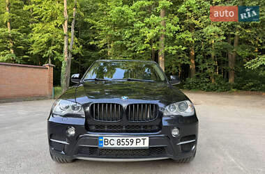 Внедорожник / Кроссовер BMW X5 2012 в 
