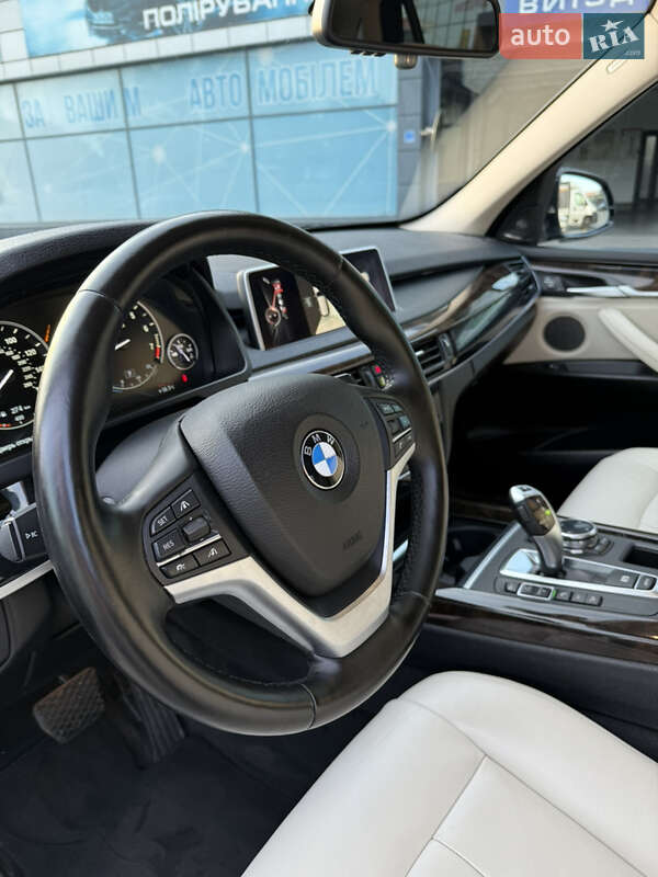 Внедорожник / Кроссовер BMW X5 2014 в Полтаве