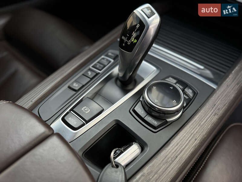 Внедорожник / Кроссовер BMW X5 2014 в Иршаве