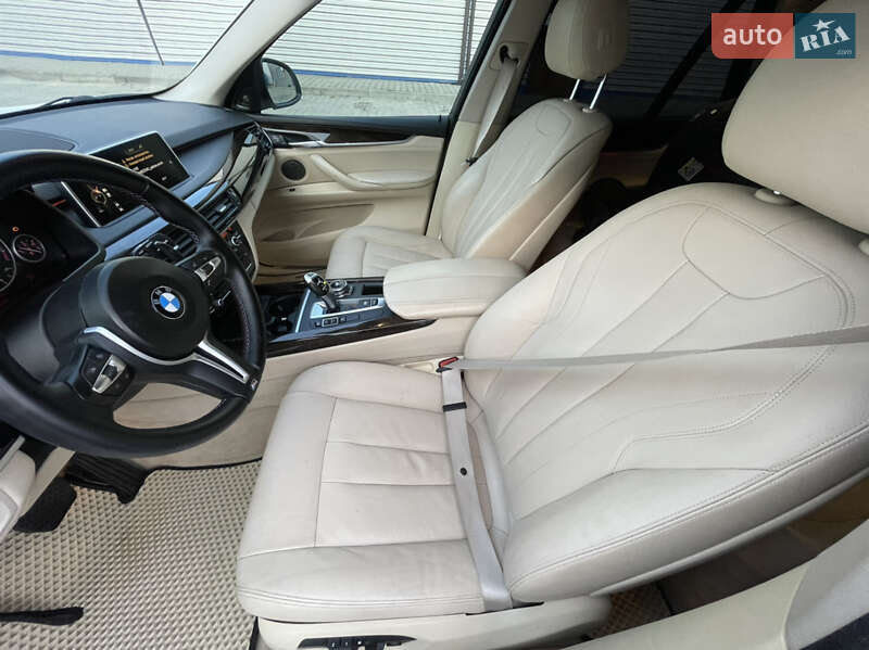 Внедорожник / Кроссовер BMW X5 2014 в Яворове