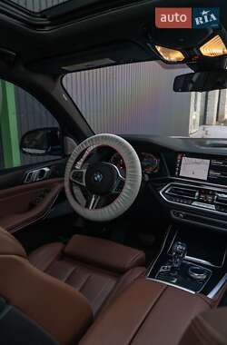 Внедорожник / Кроссовер BMW X5 2018 в 