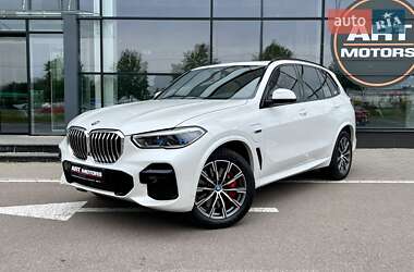 Внедорожник / Кроссовер BMW X5 2022 в Киеве