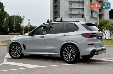 Внедорожник / Кроссовер BMW X5 2024 в 