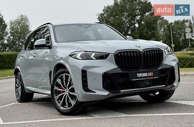 Внедорожник / Кроссовер BMW X5 2024 в 