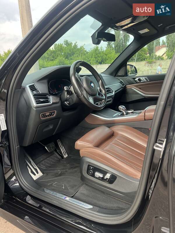 Внедорожник / Кроссовер BMW X5 2019 в Киеве
