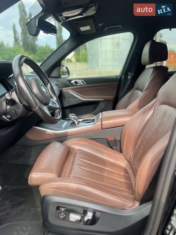 Внедорожник / Кроссовер BMW X5 2019 в Киеве