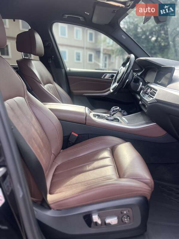 Внедорожник / Кроссовер BMW X5 2019 в Киеве
