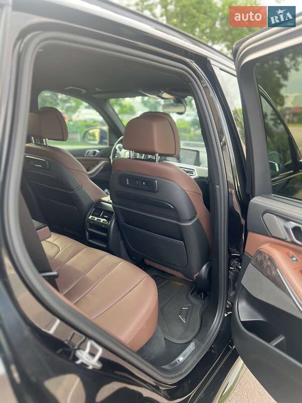 Внедорожник / Кроссовер BMW X5 2019 в Киеве