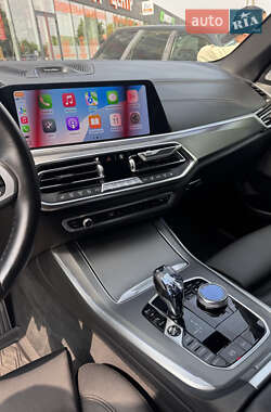 Внедорожник / Кроссовер BMW X5 2019 в 