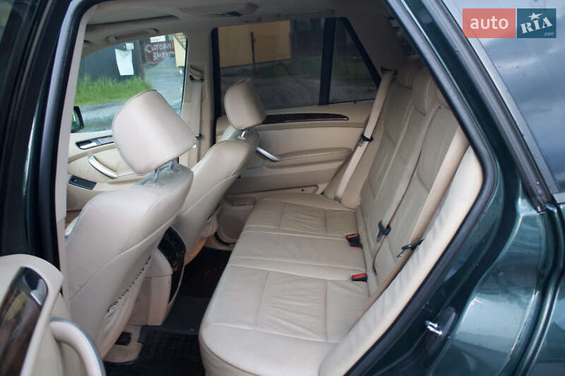 Внедорожник / Кроссовер BMW X5 2003 в Львове