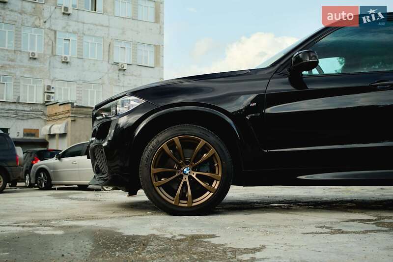 Позашляховик / Кросовер BMW X5 2015 в Києві