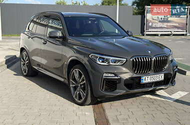Позашляховик / Кросовер BMW X5 2021 в Івано-Франківську