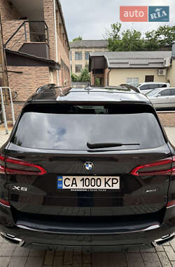 Внедорожник / Кроссовер BMW X5 2019 в 