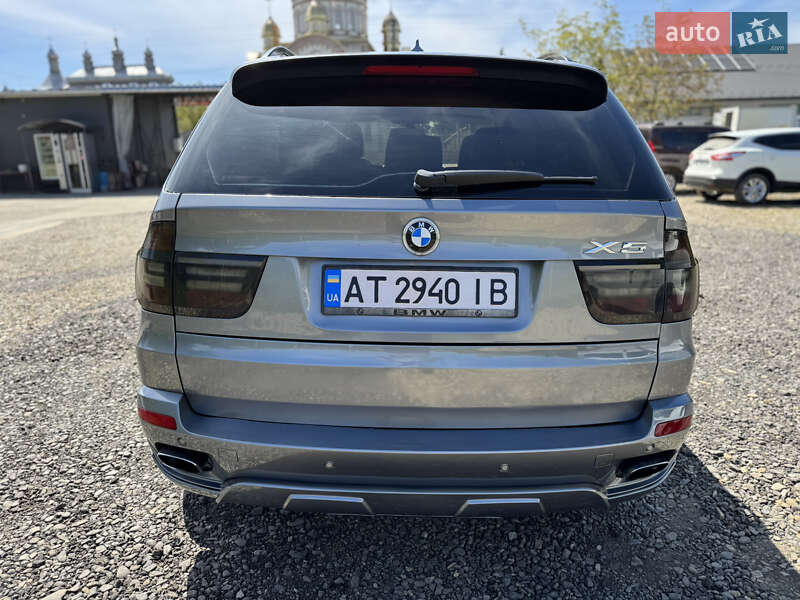 Позашляховик / Кросовер BMW X5 2010 в Івано-Франківську
