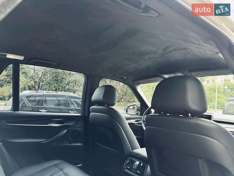 Позашляховик / Кросовер BMW X5 2015 в Києві