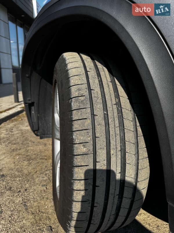 Внедорожник / Кроссовер BMW X5 2007 в Березному