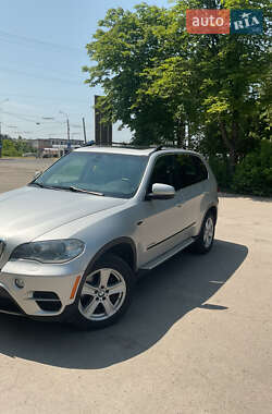 Позашляховик / Кросовер BMW X5 2013 в Луцьку