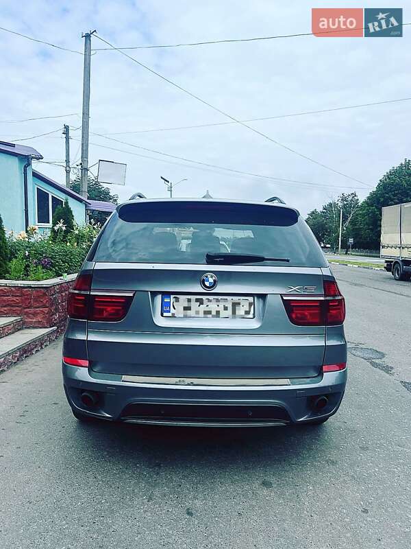 Внедорожник / Кроссовер BMW X5 2012 в Тальном