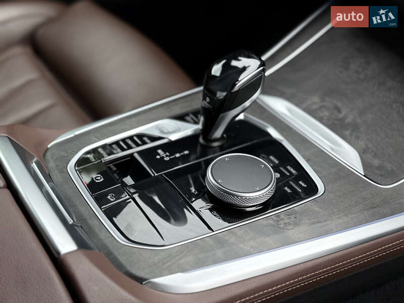Внедорожник / Кроссовер BMW X5 2020 в Одессе