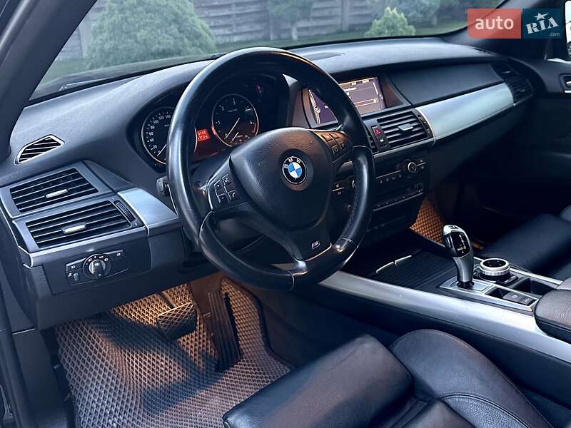 Позашляховик / Кросовер BMW X5 2010 в Вінниці