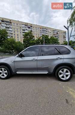 Внедорожник / Кроссовер BMW X5 2009 в 
