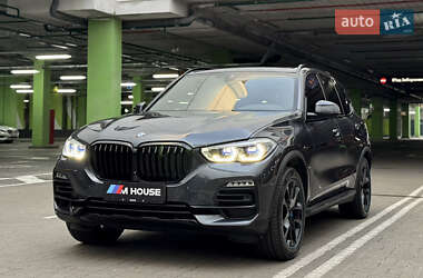 Внедорожник / Кроссовер BMW X5 2019 в Киеве