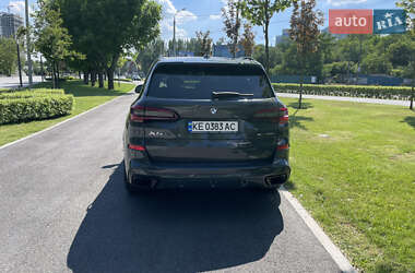 Внедорожник / Кроссовер BMW X5 2022 в 