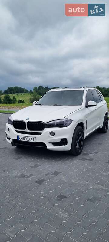Внедорожник / Кроссовер BMW X5 2014 в Киеве