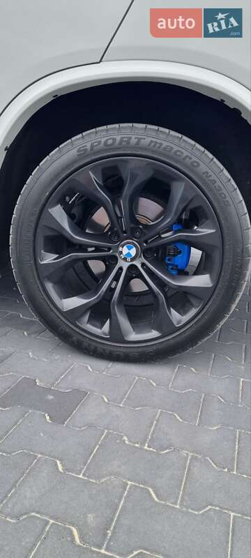 Внедорожник / Кроссовер BMW X5 2014 в Киеве