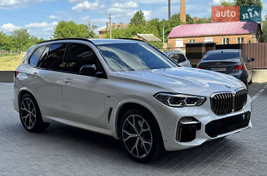 Внедорожник / Кроссовер BMW X5 2021 в 