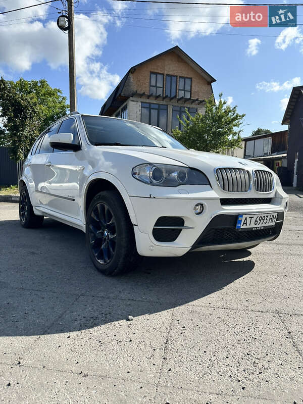 Внедорожник / Кроссовер BMW X5 2013 в 