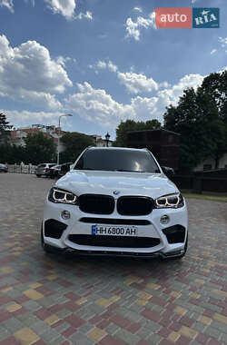 Внедорожник / Кроссовер BMW X5 2016 в 