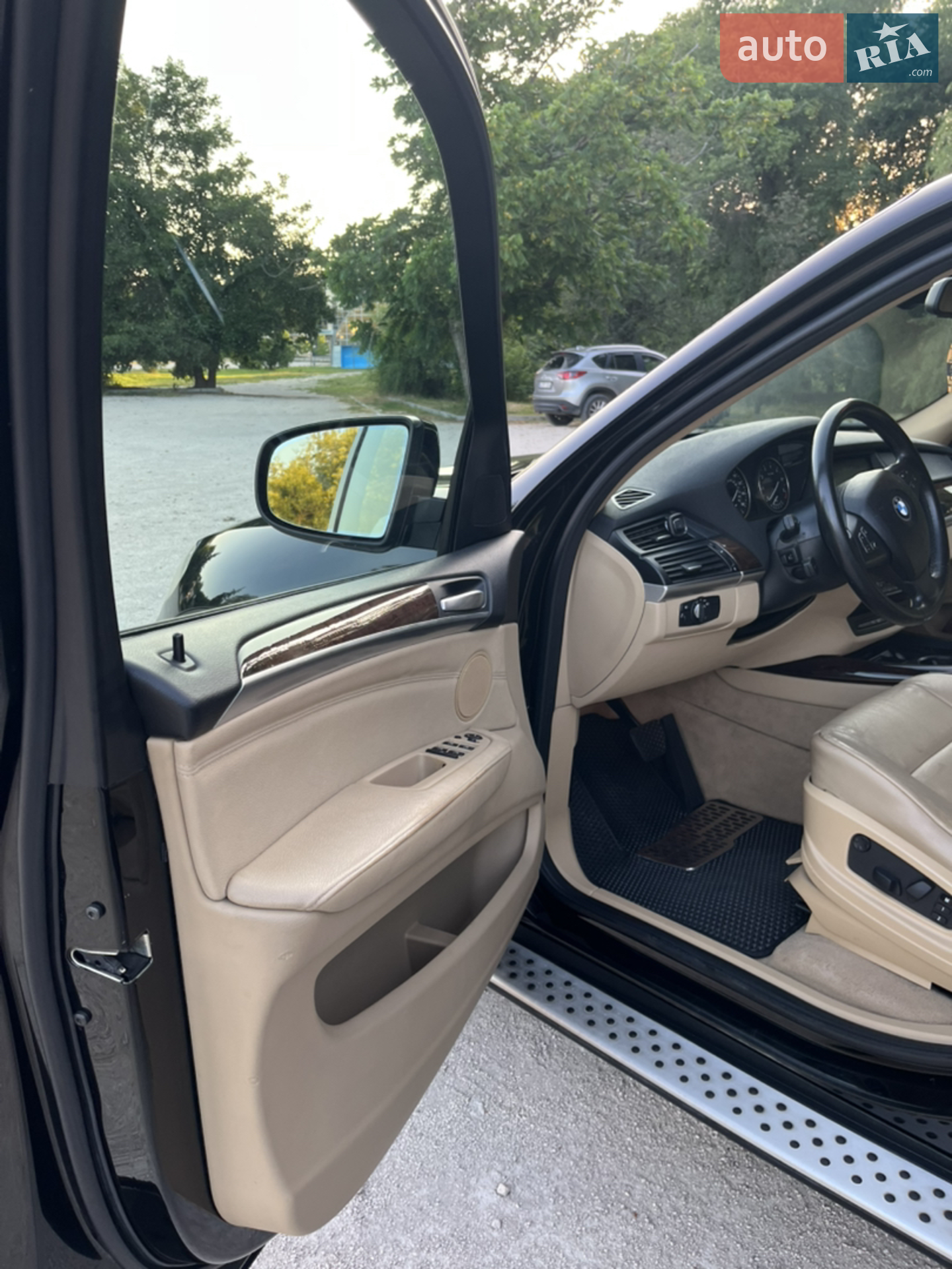 2010 BMW X5 - мініатюра 42
