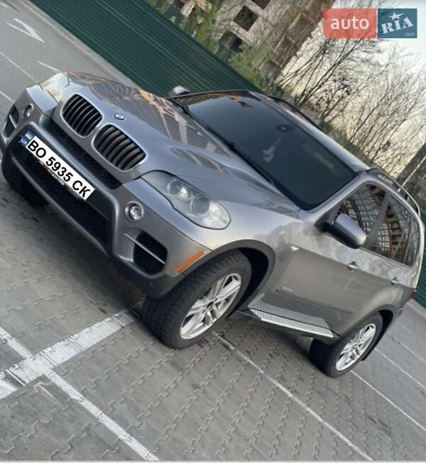 BMW X5 2011