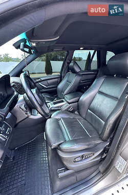 Внедорожник / Кроссовер BMW X5 2005 в 