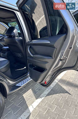 Внедорожник / Кроссовер BMW X5 2005 в 