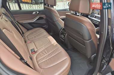 Позашляховик / Кросовер BMW X5 2019 в 
