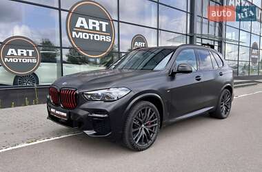 Позашляховик / Кросовер BMW X5 2022 в 