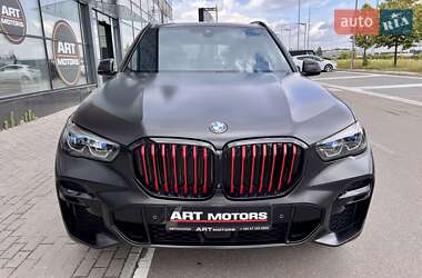 Позашляховик / Кросовер BMW X5 2022 в 