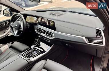Позашляховик / Кросовер BMW X5 2022 в 