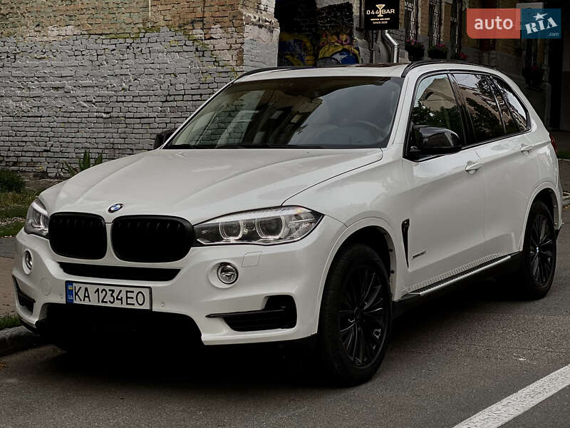 Внедорожник / Кроссовер BMW X5 2015 в Киеве