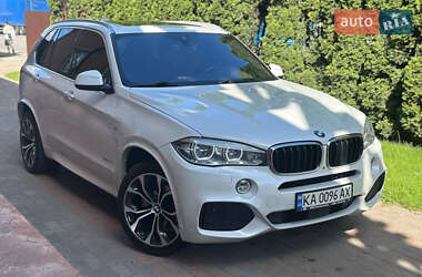 Внедорожник / Кроссовер BMW X5 2017 в Киеве